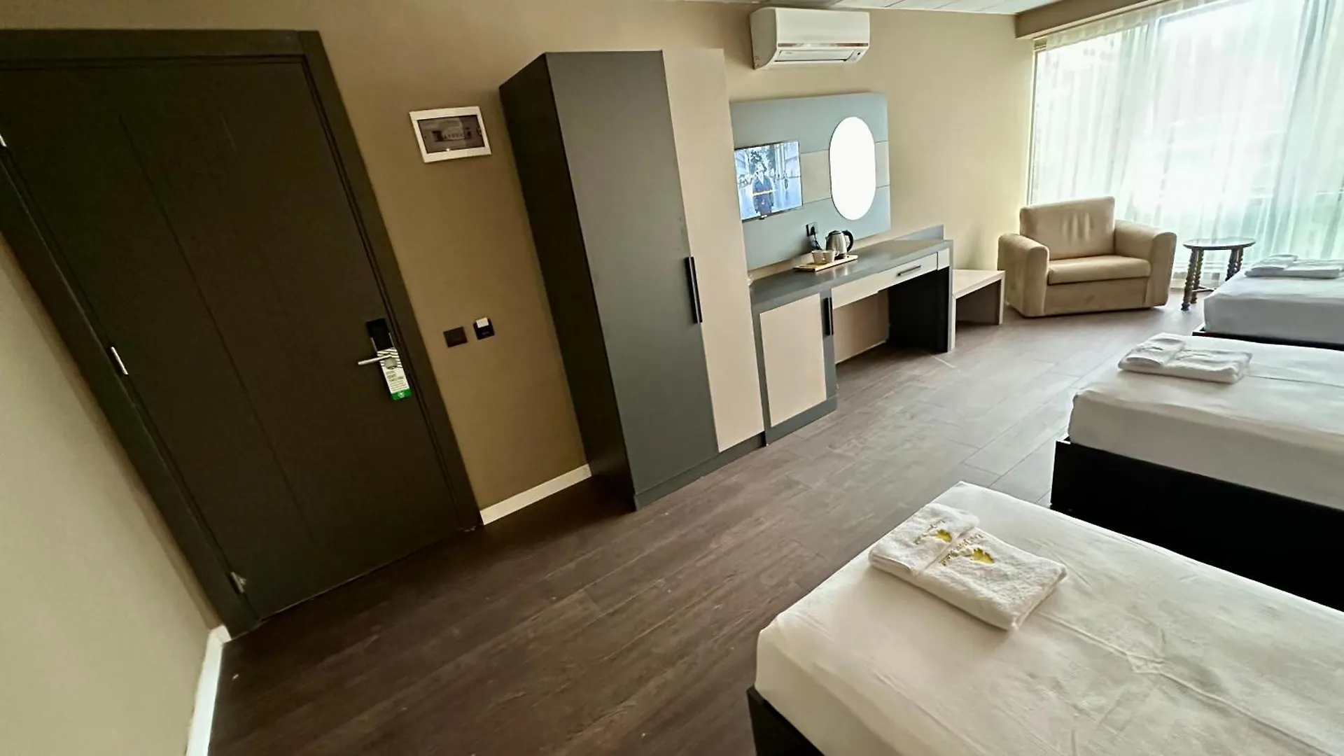 Esse Joven Hotel Antalya 4*,